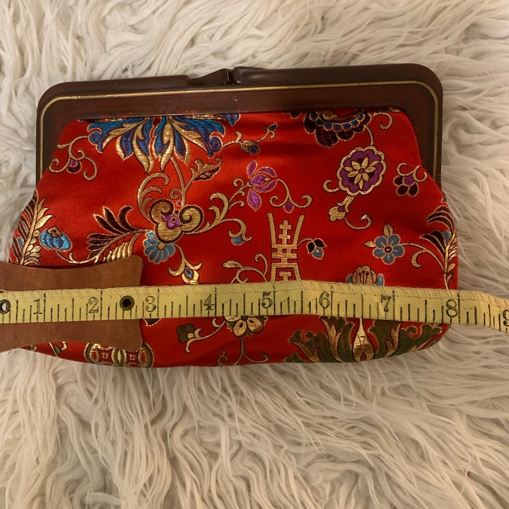 Elegant Red Floral Clutch vintage Chinese brocade - Picture 6 of 7